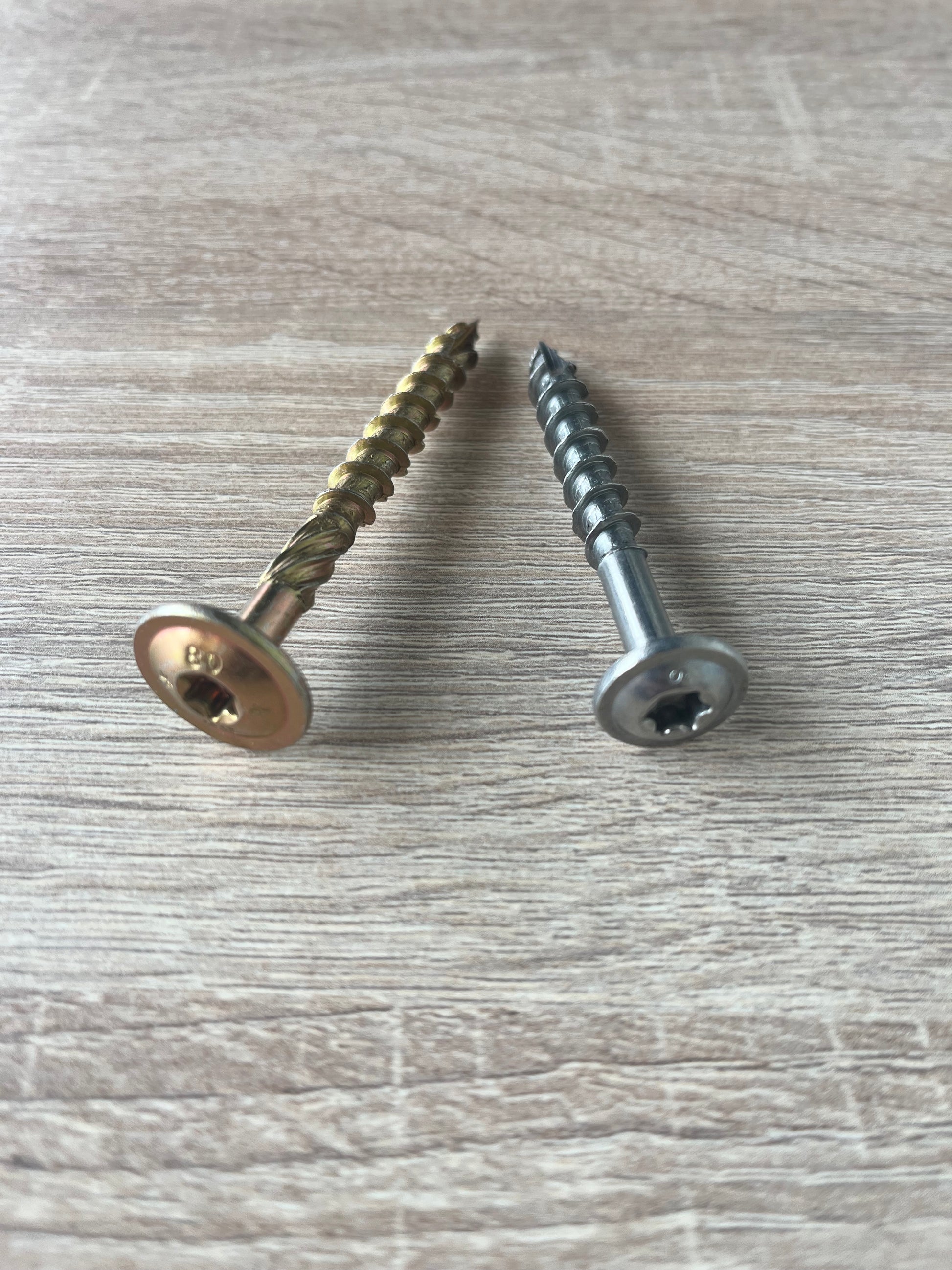 Screws for brackets (100 pcs.) - Mobile Terraces