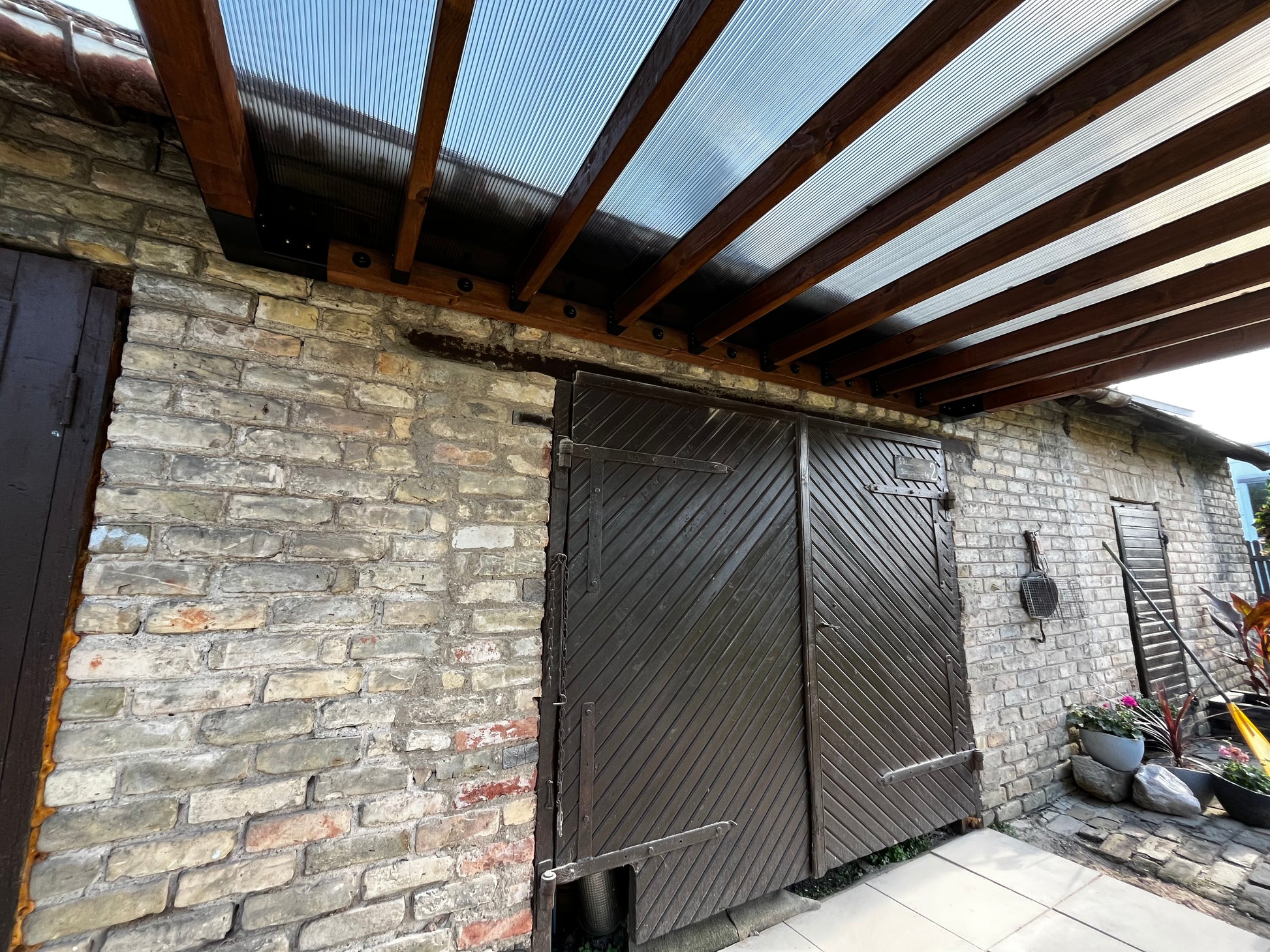 2-way Corner Bracket for Pergola (95x95mm lumber).