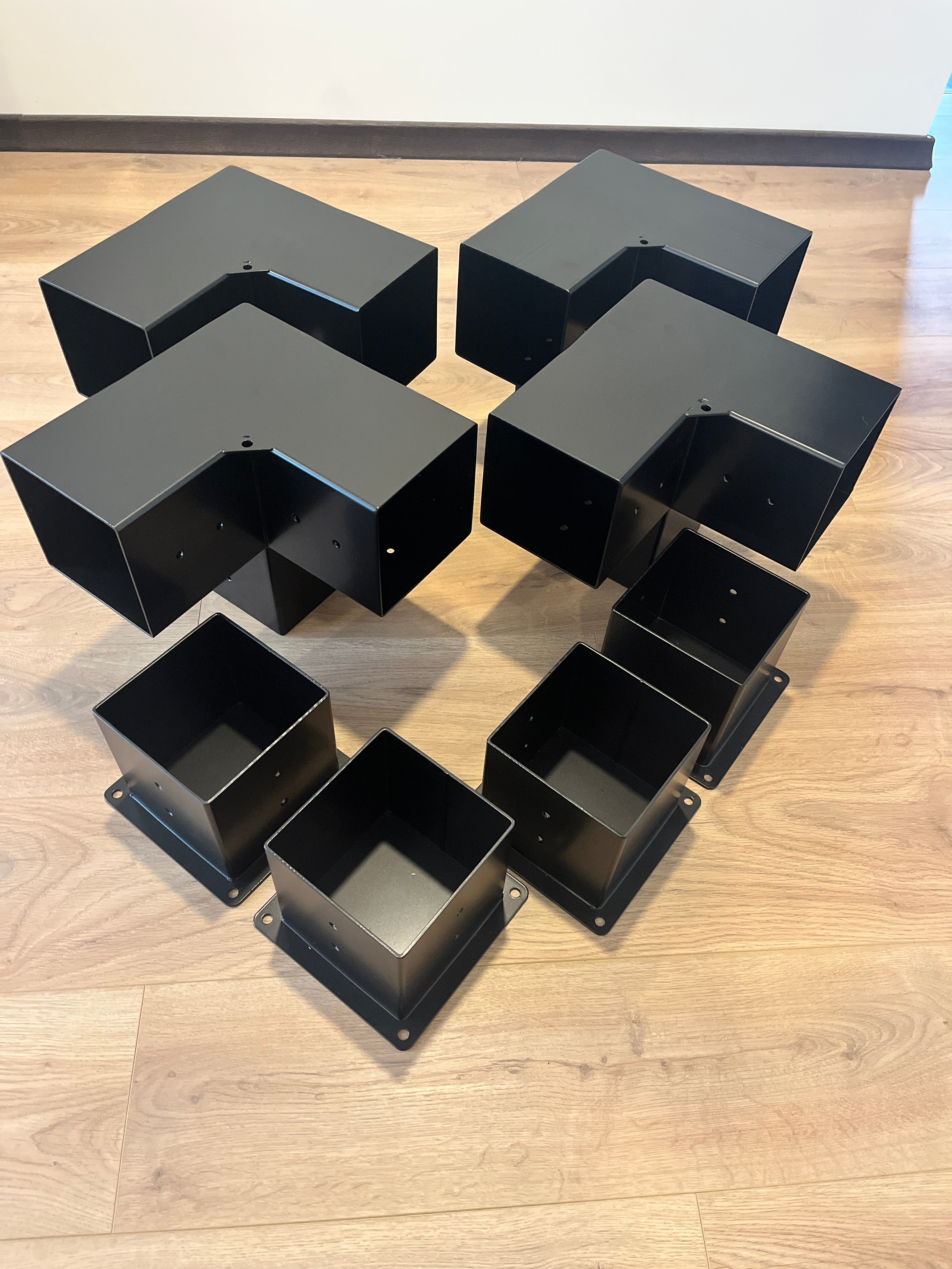 Nojumes stiprinājumu komplekts (145x145mm brusām)